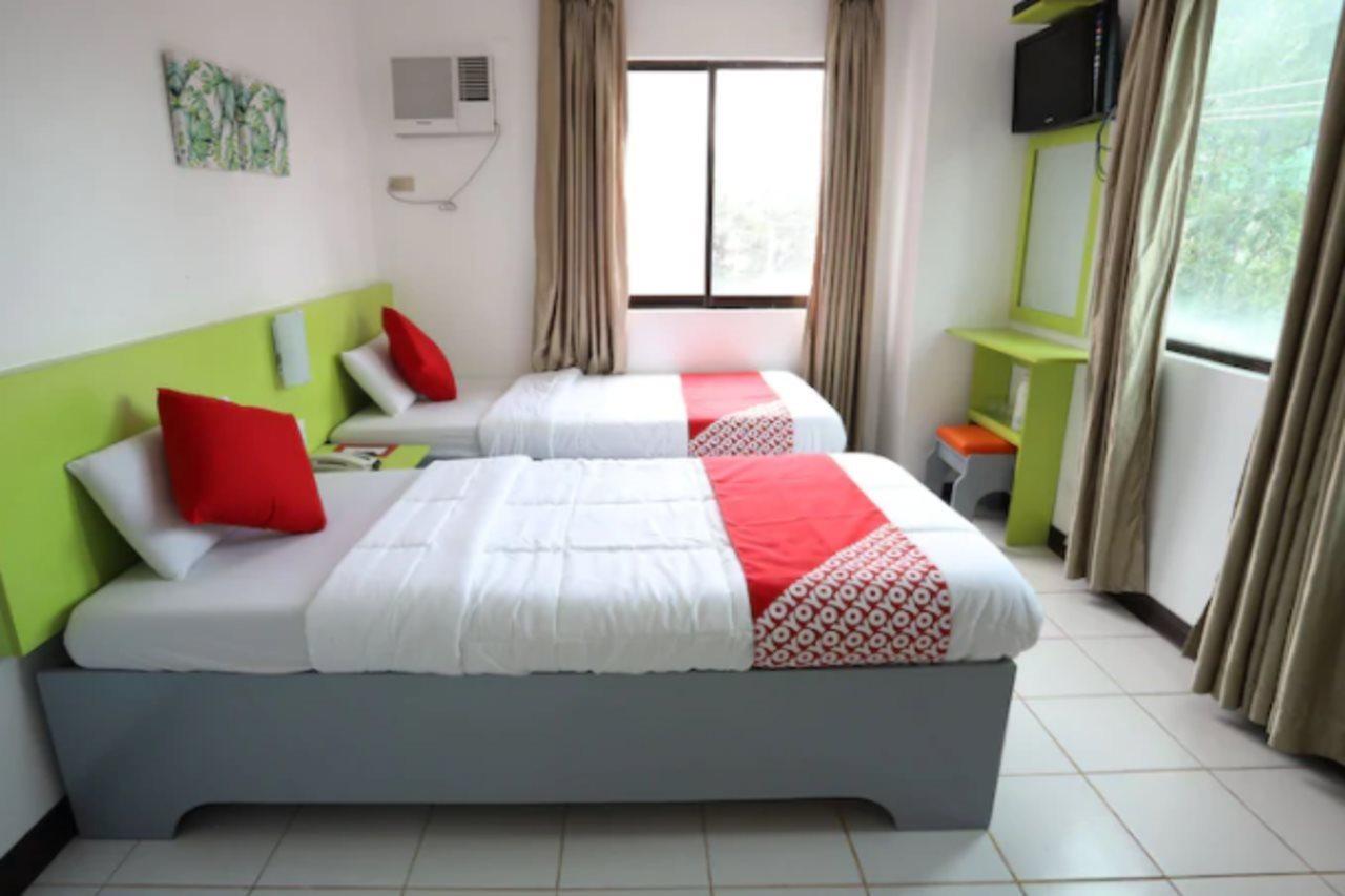 Oyo 210 Apple Tree Suites Cebu Zewnętrze zdjęcie