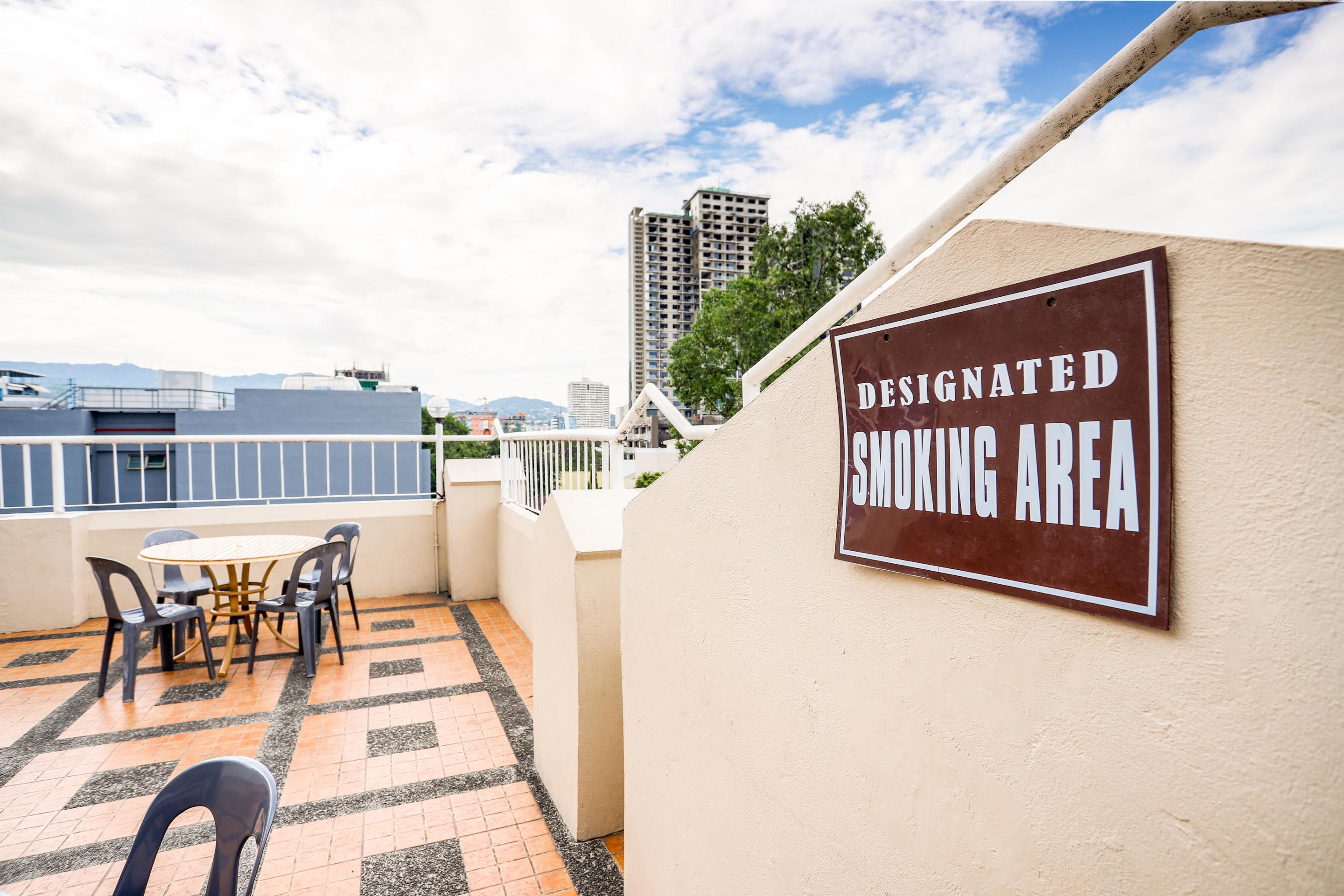 Oyo 210 Apple Tree Suites Cebu Zewnętrze zdjęcie